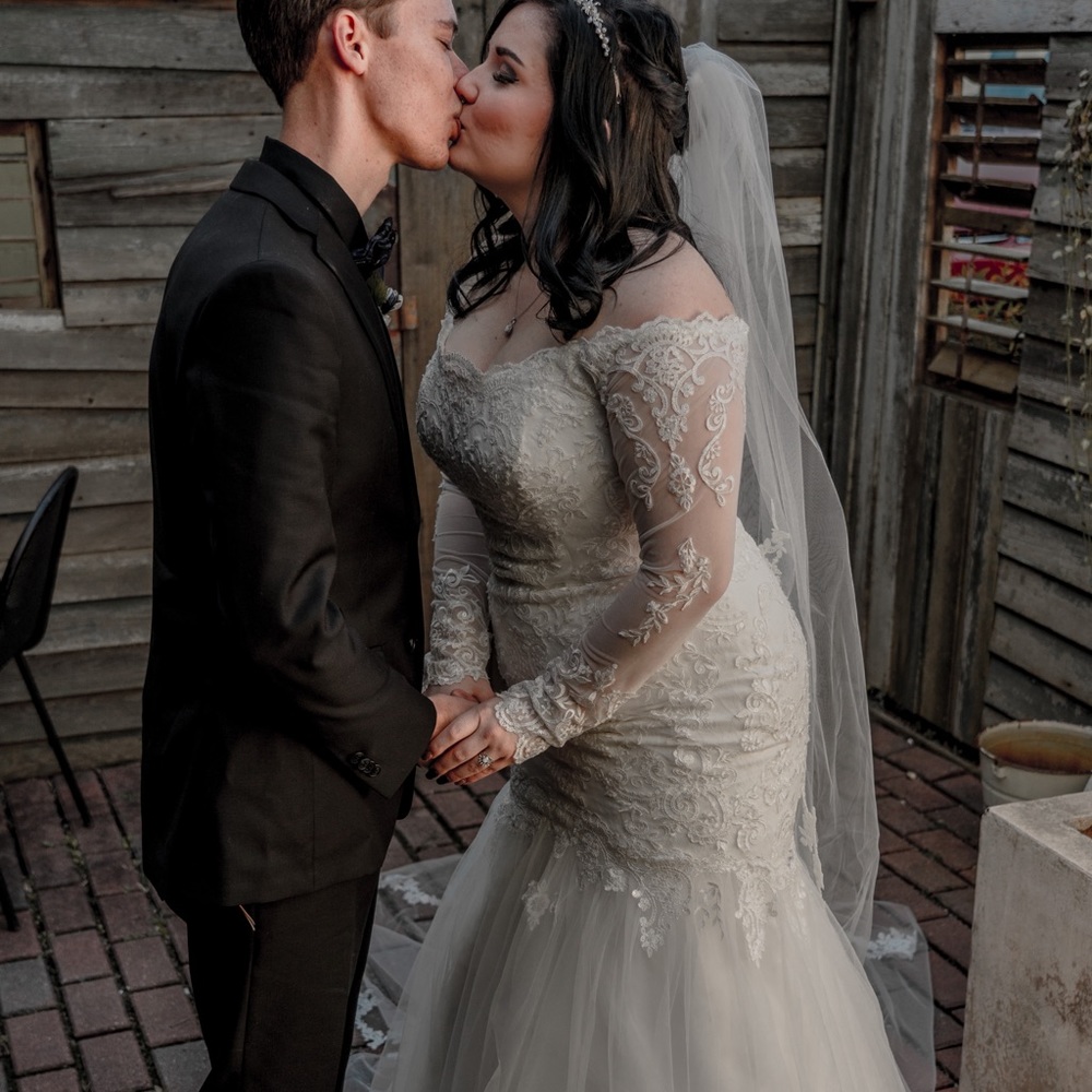 Wedding dress!!!